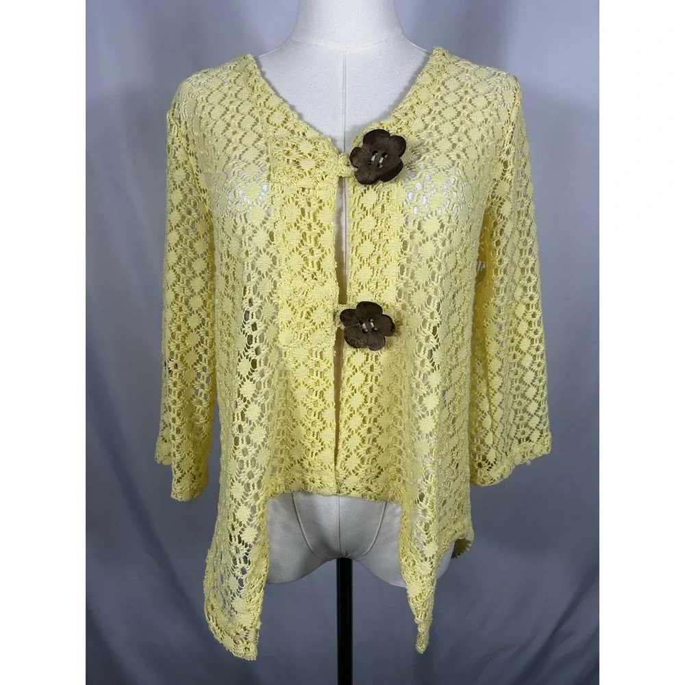 Vintage Yellow Open Knit Cardigan Wood Flower Button Beach Artsy Boho Lagenlook